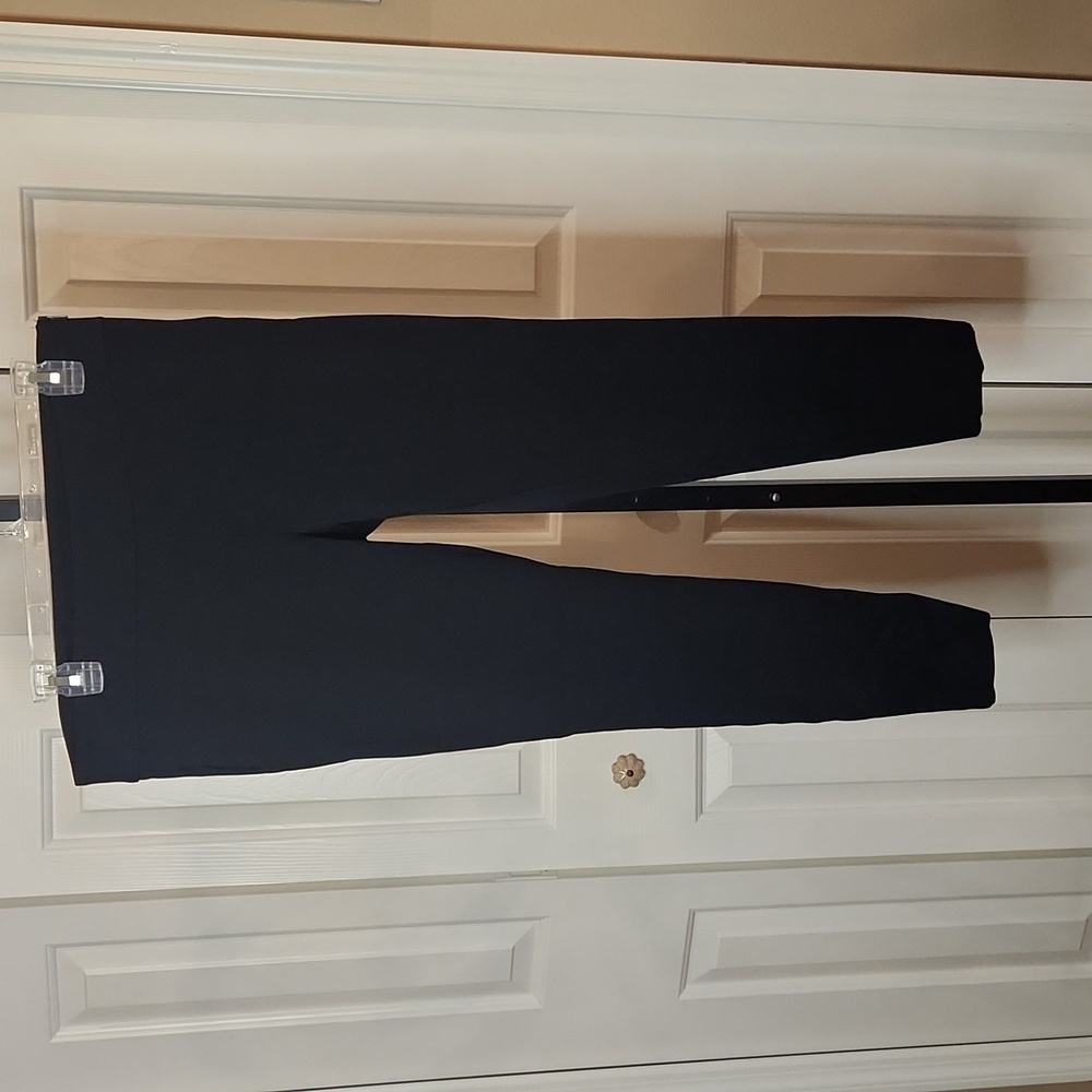 Ann Taylor,  Excellent Condition,  Women's Pants Black, Size 8